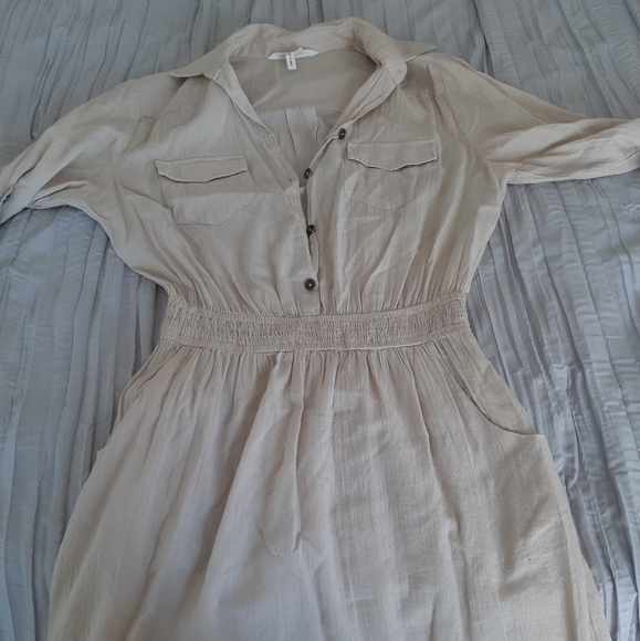 BCBGeneration XS Button up dress with pockets - Picture 4 of 8